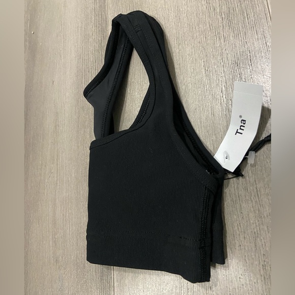 TnaSLICK™ Rib Climb Sports Bra - Picture 4 of 11